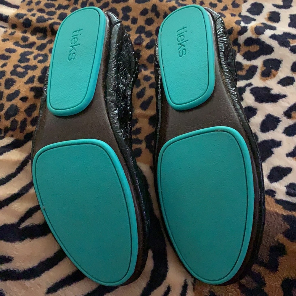 Size 6 Tieks by Gavriell Obsidian Black - Picture 8 of 8